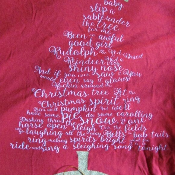 BELLA CANVAS CHRISTMAS SONG TREE TSHIRT - Picture 2 of 3